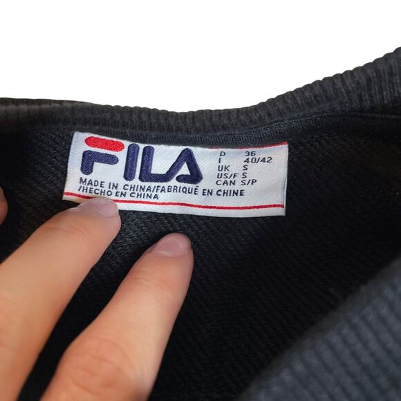 FILA Contrast Stitching Pullover Sweater Black Small Embroidered 90s Crewneck - Picture 2 of 4